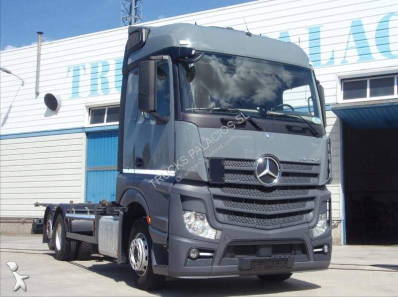 Mercedes Actros 2542