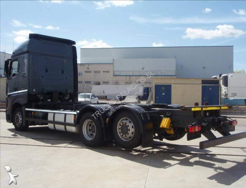 Mercedes Actros 2542