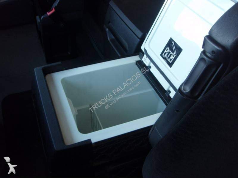 Mercedes Actros 2542