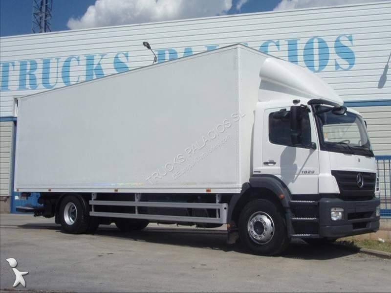 Camión furgón Mercedes Axor 1829 NL