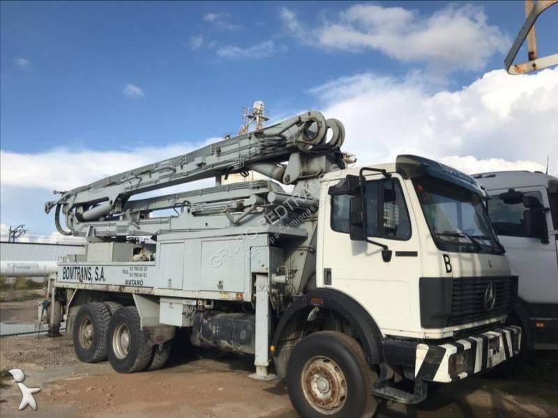 Camión bomba de hormigón Mercedes 2629